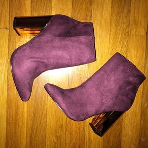 NEVER WORN Maroon Booties